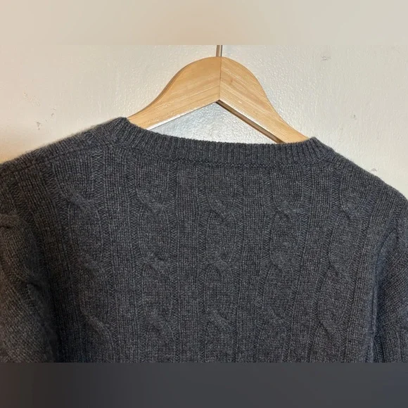 AG 100% Cashmere Cropped Cable Knit Sweater - Dark Gray (Size XS) - Picture 11 of 11